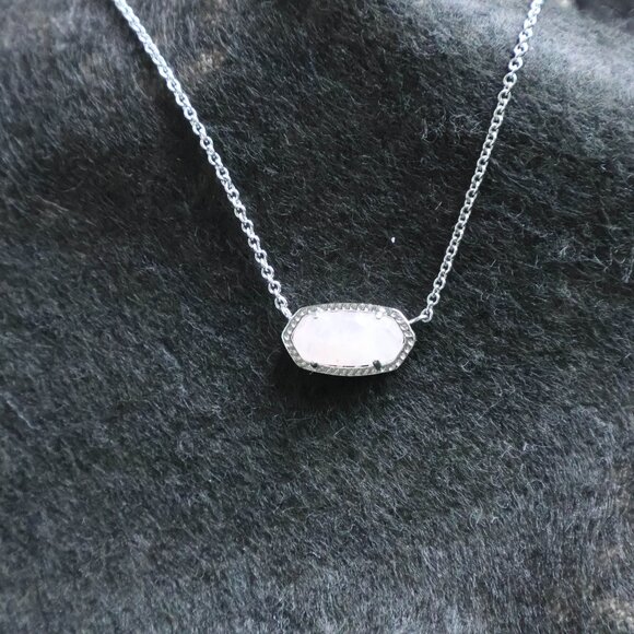 Kendra Scott Elisa Silver Necklace Rose Quartz - Picture 2 of 2